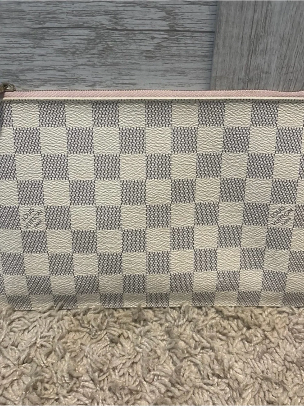 Louis Vuitton Pouchette - Picture 3 of 8